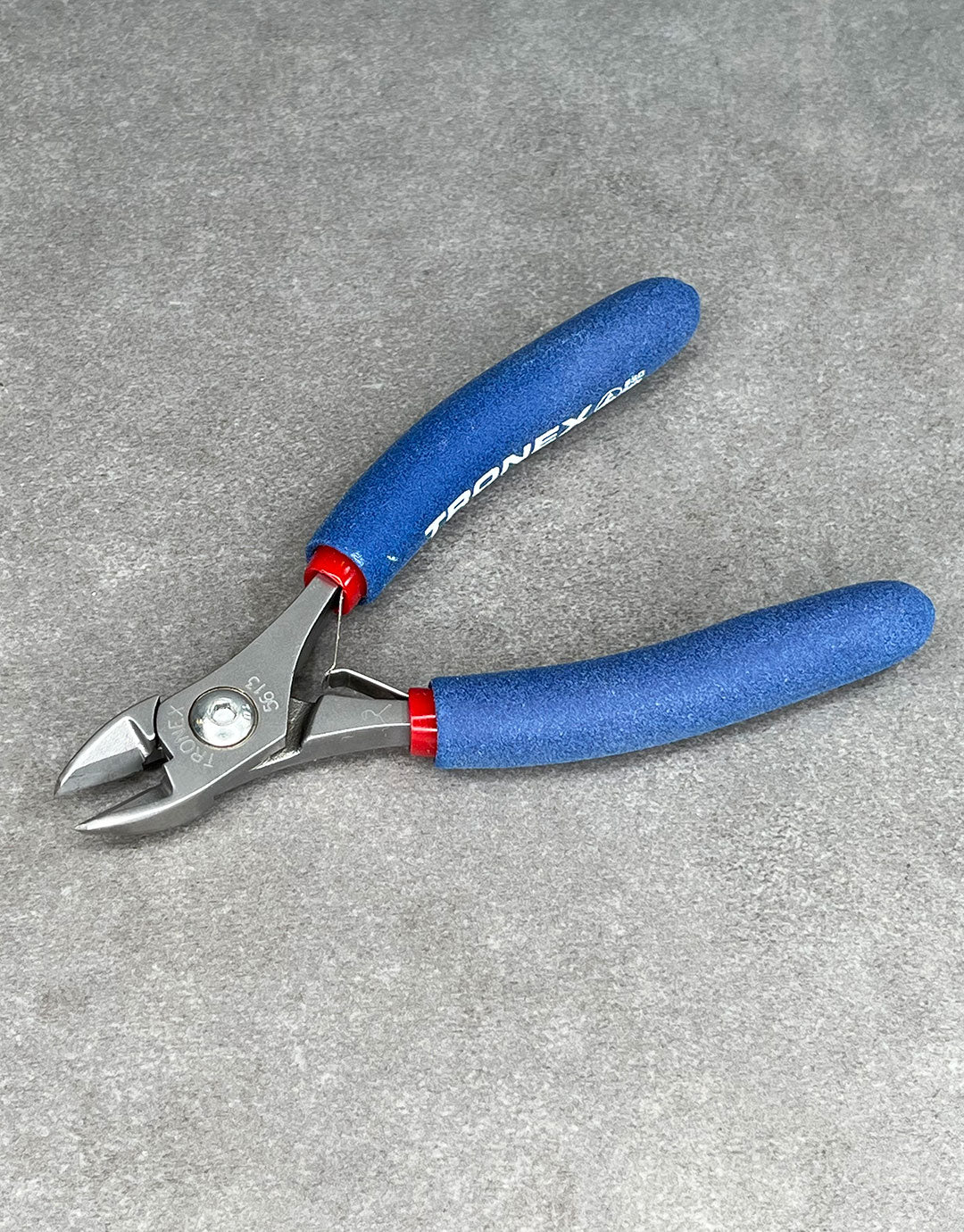 PL35613 = Tronex 5613 Extra Large Oval Head Razor Flush Cutter - Short Handle