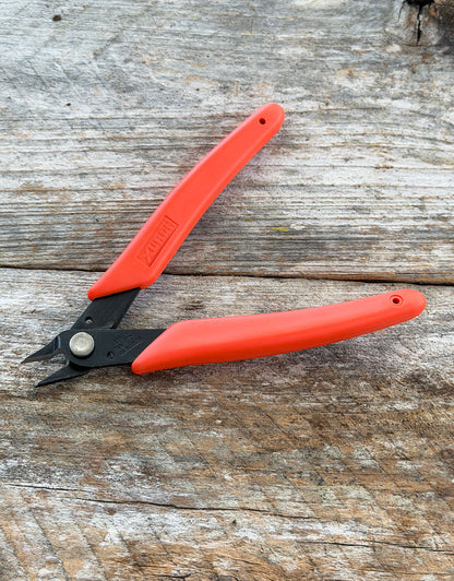 PL4410 = Xuron Micro Flush Cutting Shear #410