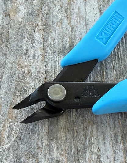 PL4487 = Jump Ring Plier with Chisel Nose by Xuron