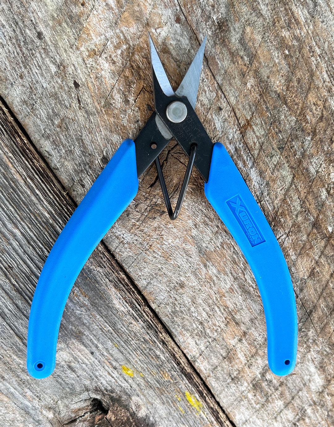 PL49180NS = Xuron High Durability Shears with Polished Cutting Blades