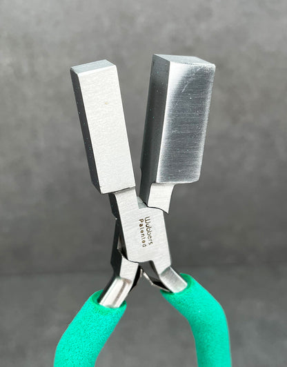 PL6033 = WUBBERS SQUARE MANDREL PLIERS - LARGE