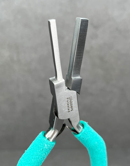 PL6031 = WUBBERS SQUARE MANDREL PLIERS - SMALL