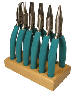 PL6098 = 6pc Wubber Plier Kit with Wood Stand