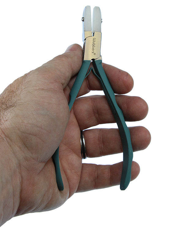 PL6105 = Wubbers ProLine Nylon Double Flat with Real-Feel Grip