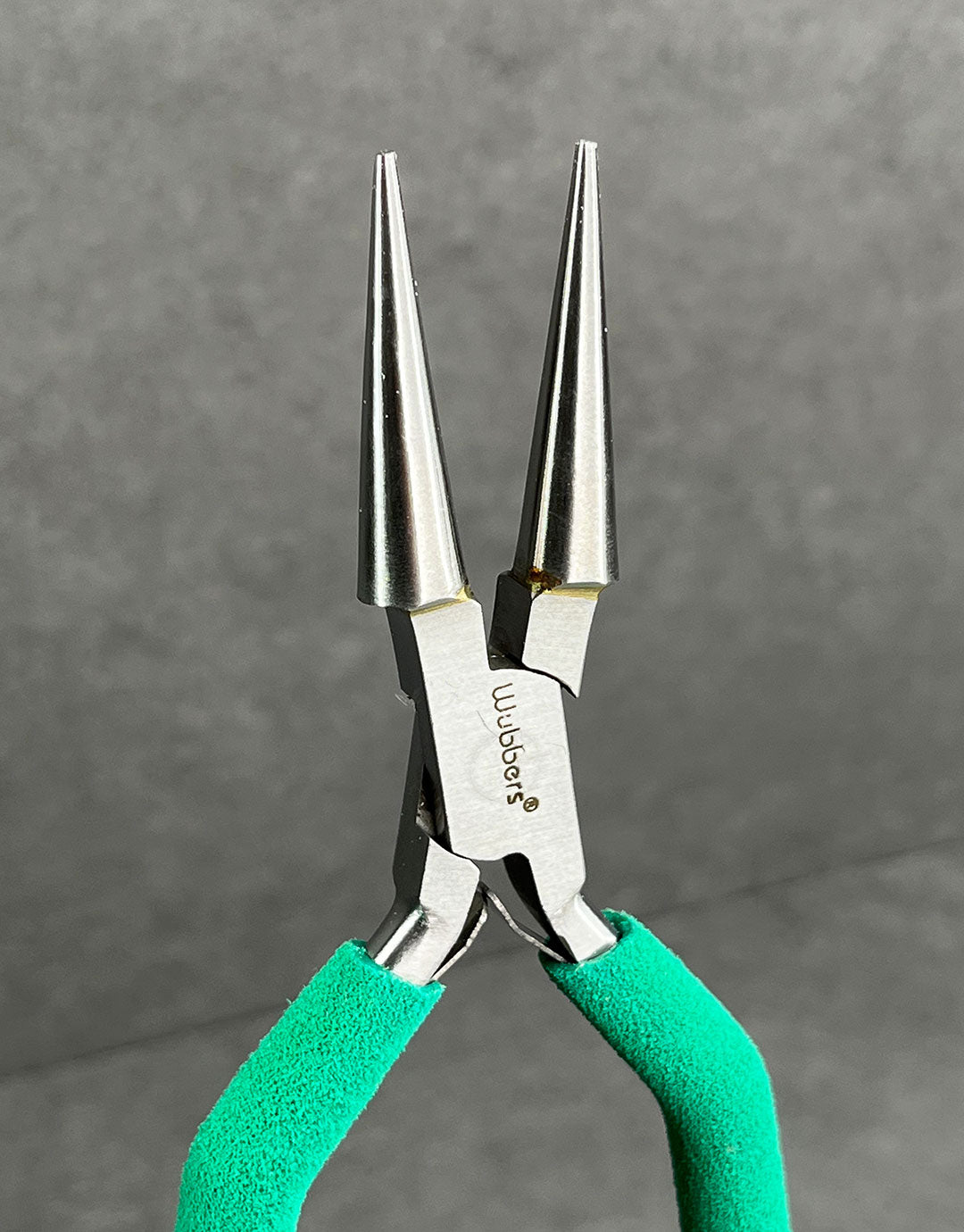 PL6139 = Wubbers Large Tapered Round Pliers 1.5 to 10mm