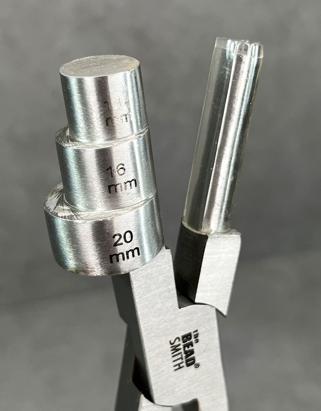PL6463 = Wire Looper Pliers with 3 Steps (13-16-20mm ) by Beadsmith