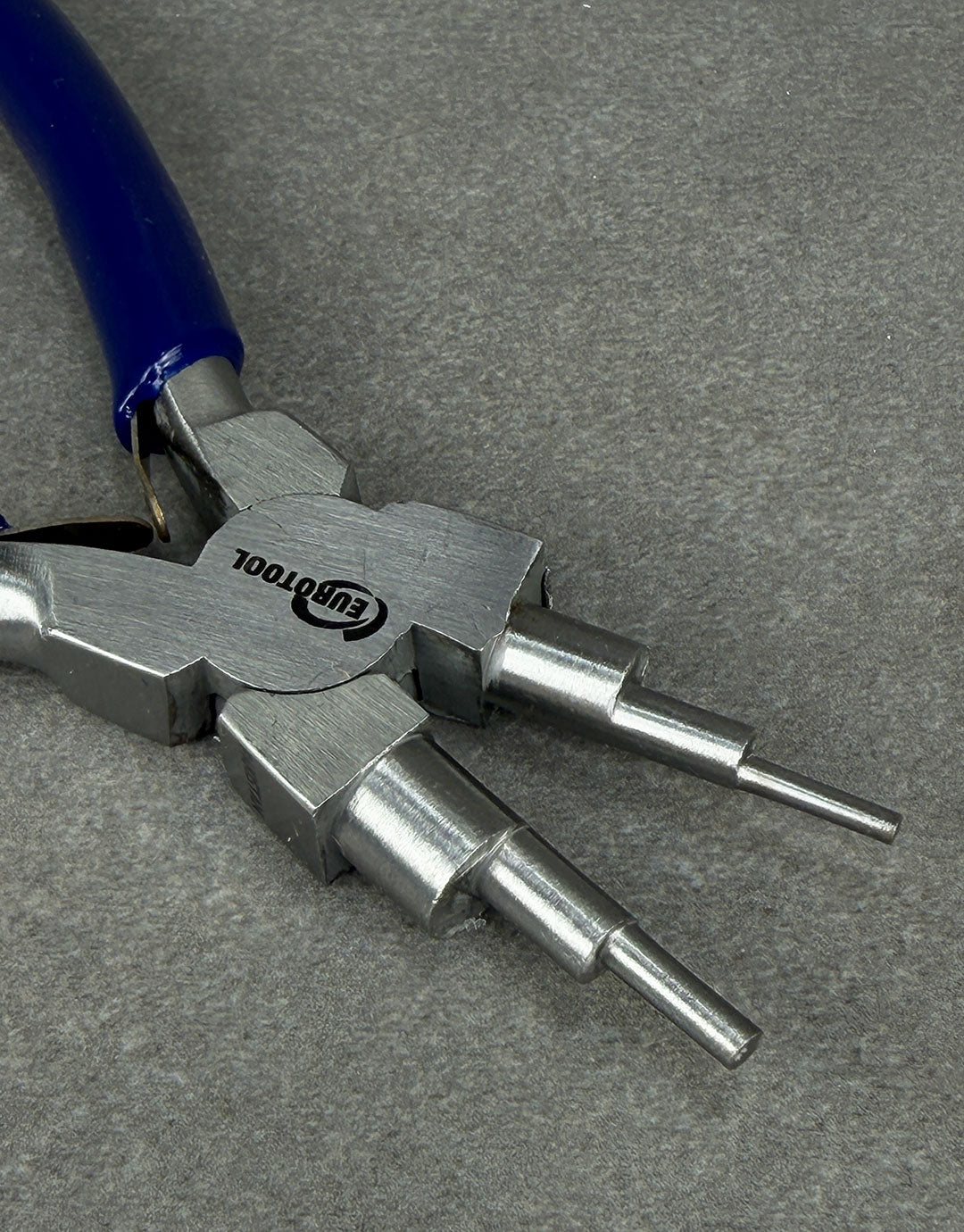 PL7360 = Multi-Sized Looping Pliers by Eurotool