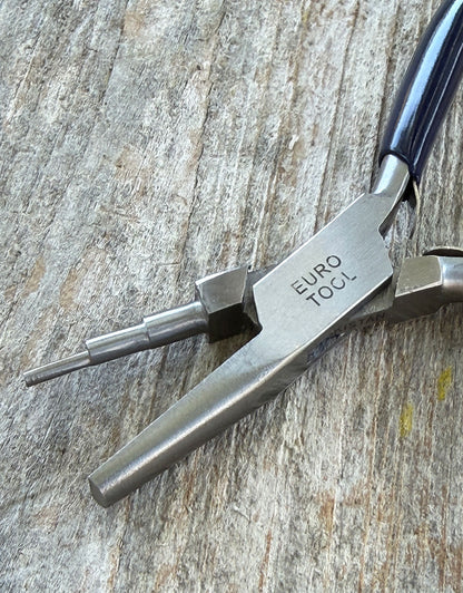 PL7470 = Looping Pliers with Stepped Jaw and Flat Jaw by Eurotool