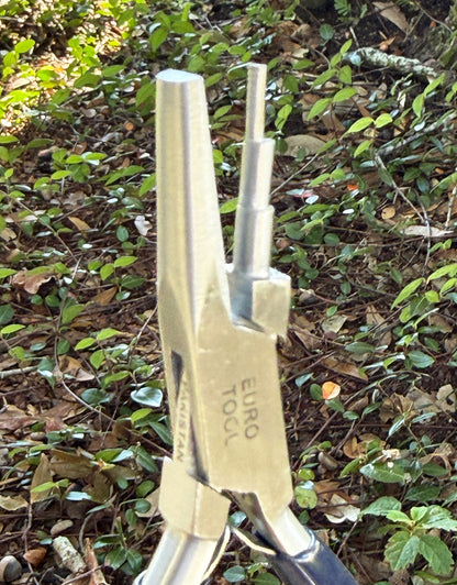 PL7470 = Looping Pliers with Stepped Jaw and Flat Jaw by Eurotool