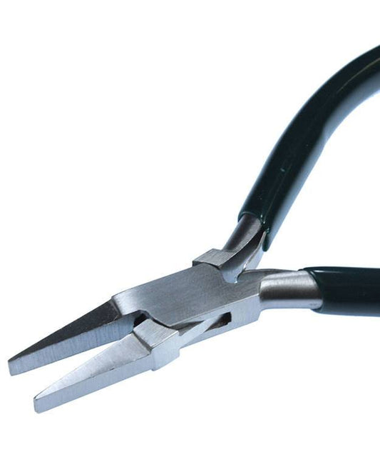 PL8005 = Value Line Flat Nose Pliers