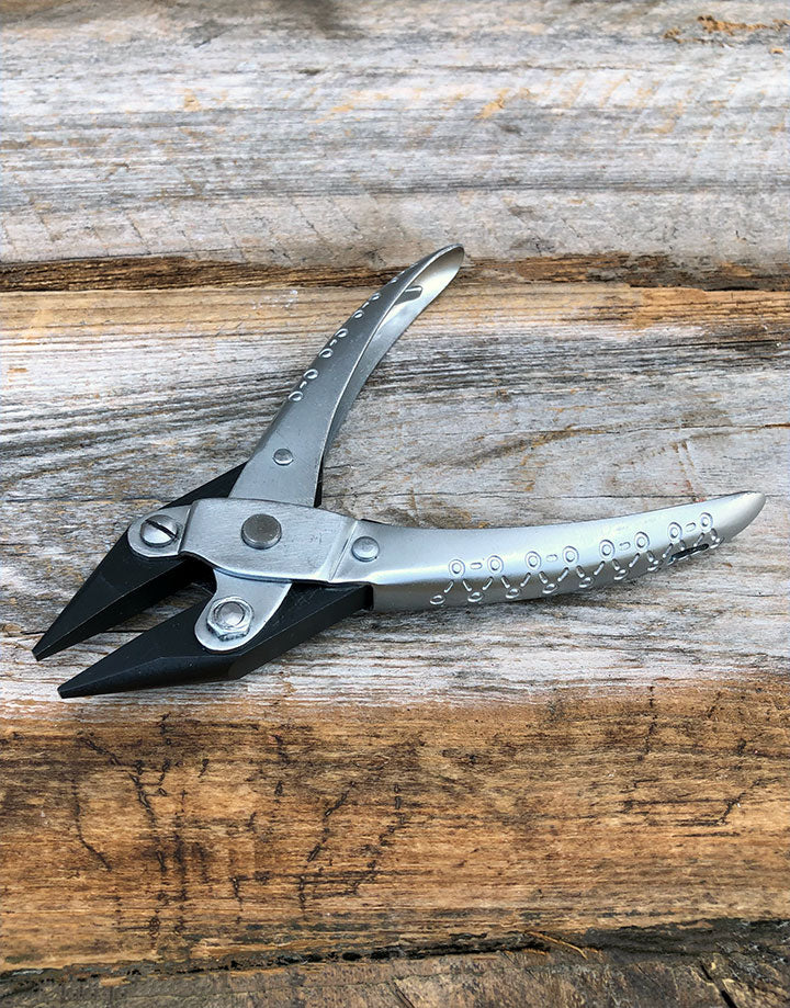 PL8600 = Parallel Pliers with Chain Nose Jaws