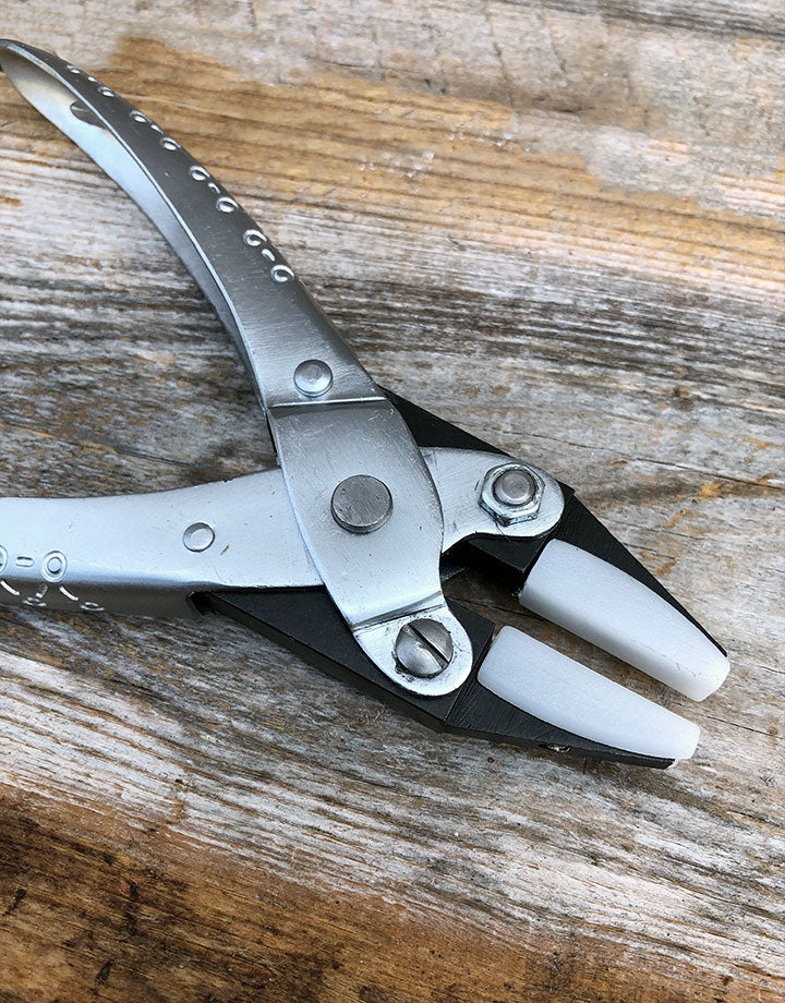 PL8640 = Parallel Pliers with Nylon Flat Nose Jaws