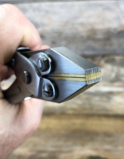 PL8670 = Parallel Pliers with Flat Nose Brass Jaws