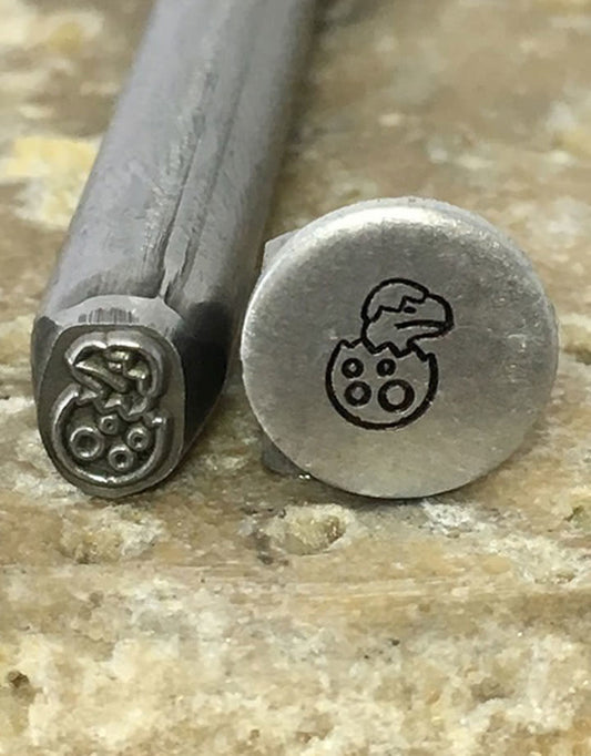 PN5163 = Hatching Dino/Turtle Design Stamp