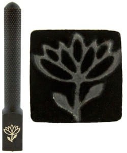 PN5729 = DESIGN STAMP ELITE JUMBO 10mm - flower with stem
