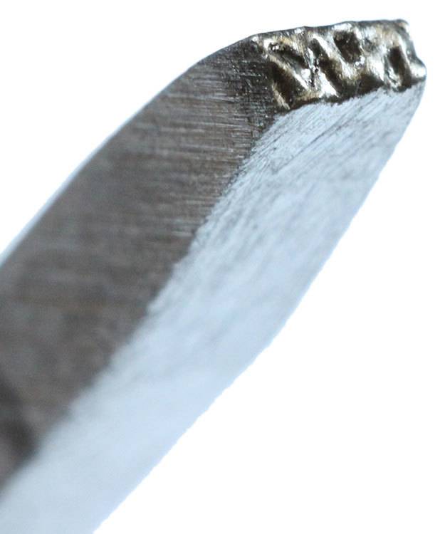 PN7103 = Rectangle Texturing Tool 1/8'' by Saign Charlestein