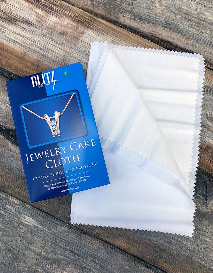 PS117 = Blitz Jewelry Care Polishing Cloth