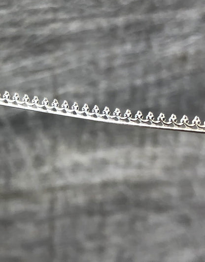 SGW06 = Sterling Gallery Wire "Beaded Swag" (Per Inch)