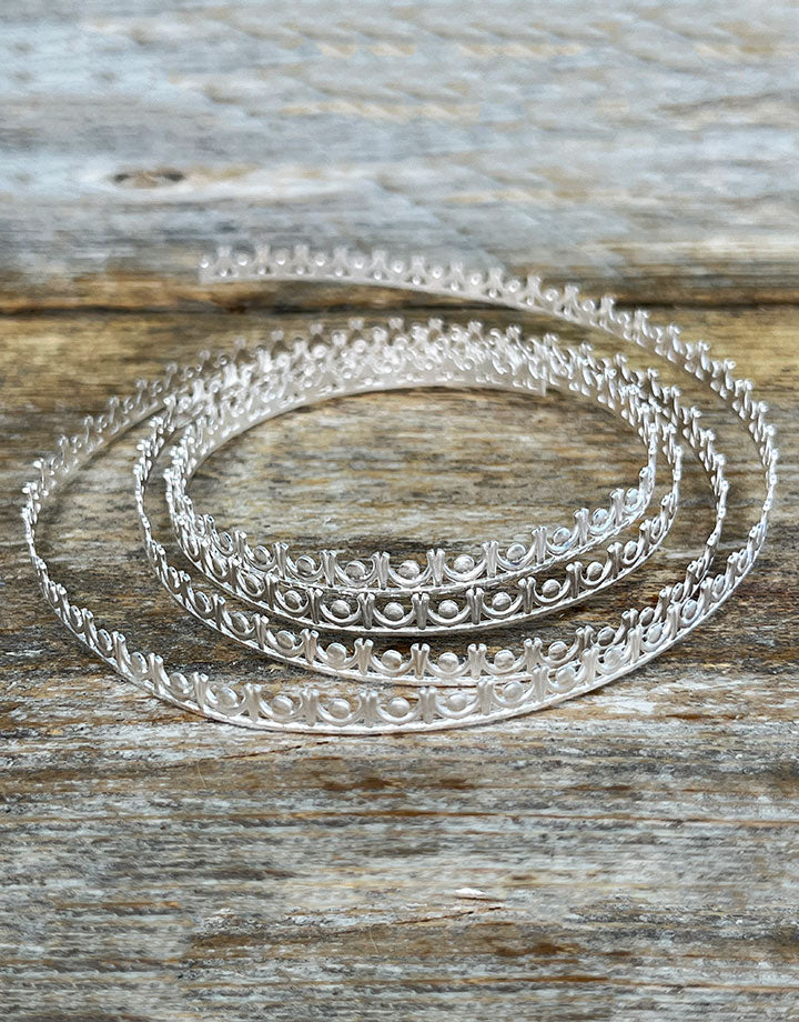 SGW09 = Sterling Gallery Wire "Swag" (Per Inch)