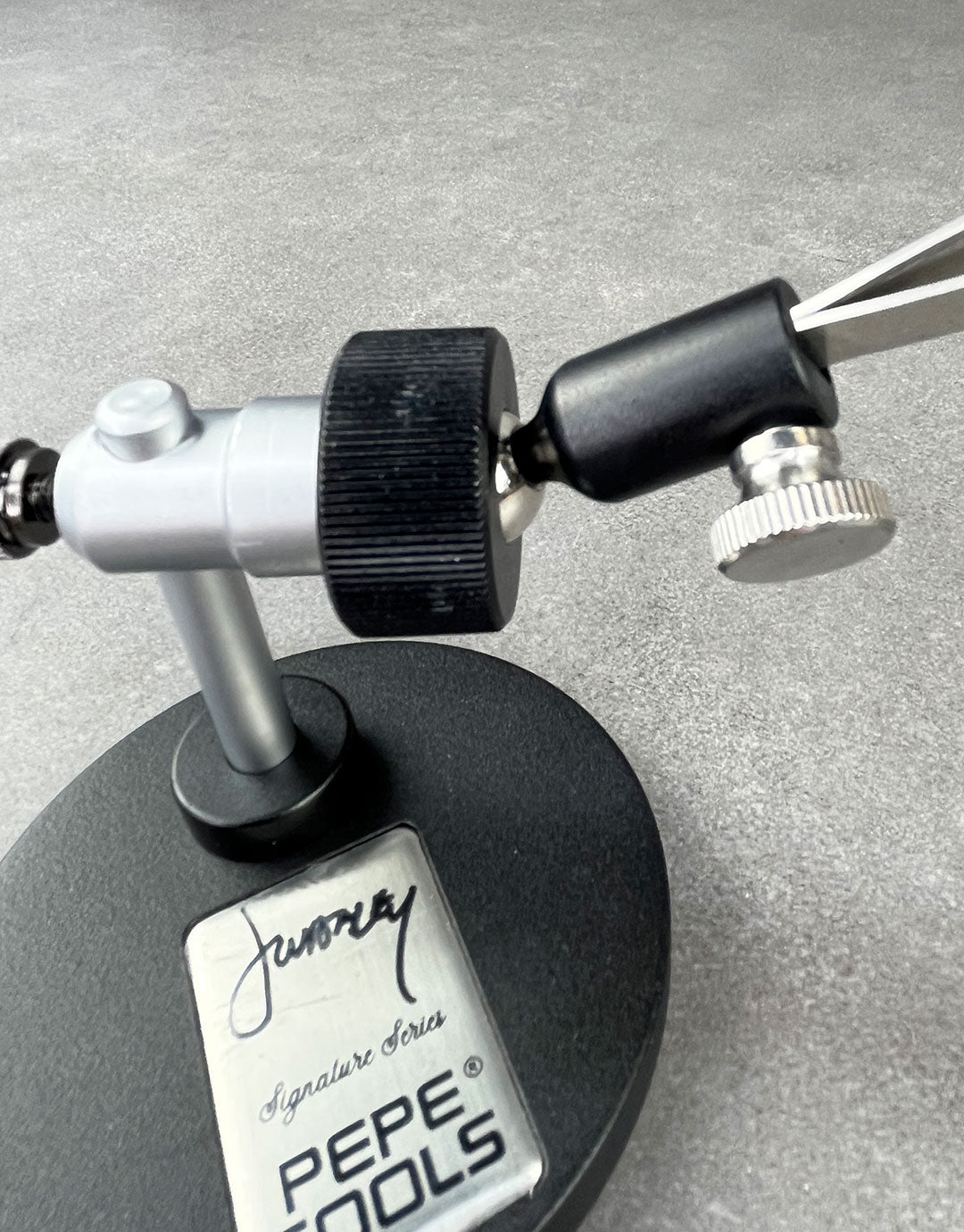 SO1100 = Whaley Adjustable Third Hand