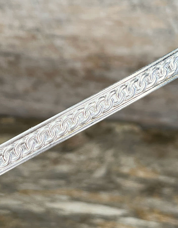 SPW05 = Pattern Wire Sterling Silver (Inch) 7.8 x 1.3mm