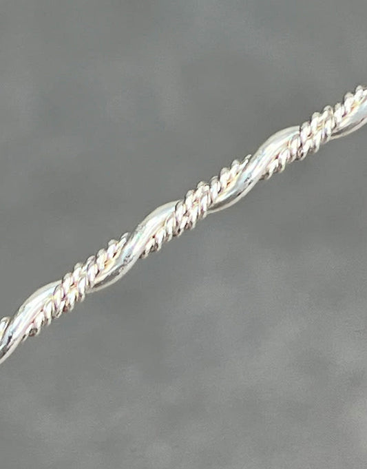 SPW21 = Sterling Silver Smooth and Beaded Twist-Pattern Wire (Inch) 2.3mm, 11ga