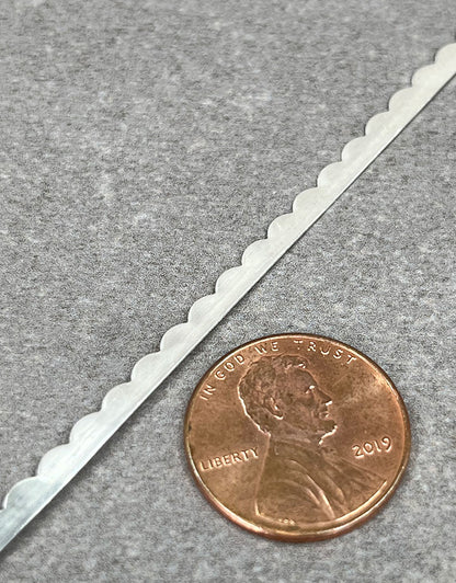 SSBW = Fine Silver Scalloped Bezel Wire