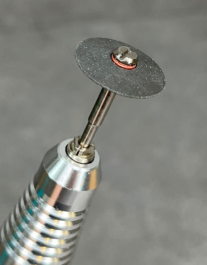 ST1376 = EVE Silicon Abrasives MEDIUM/BLACK KNIFE EDGE WHEEL 5/8'' (x10)