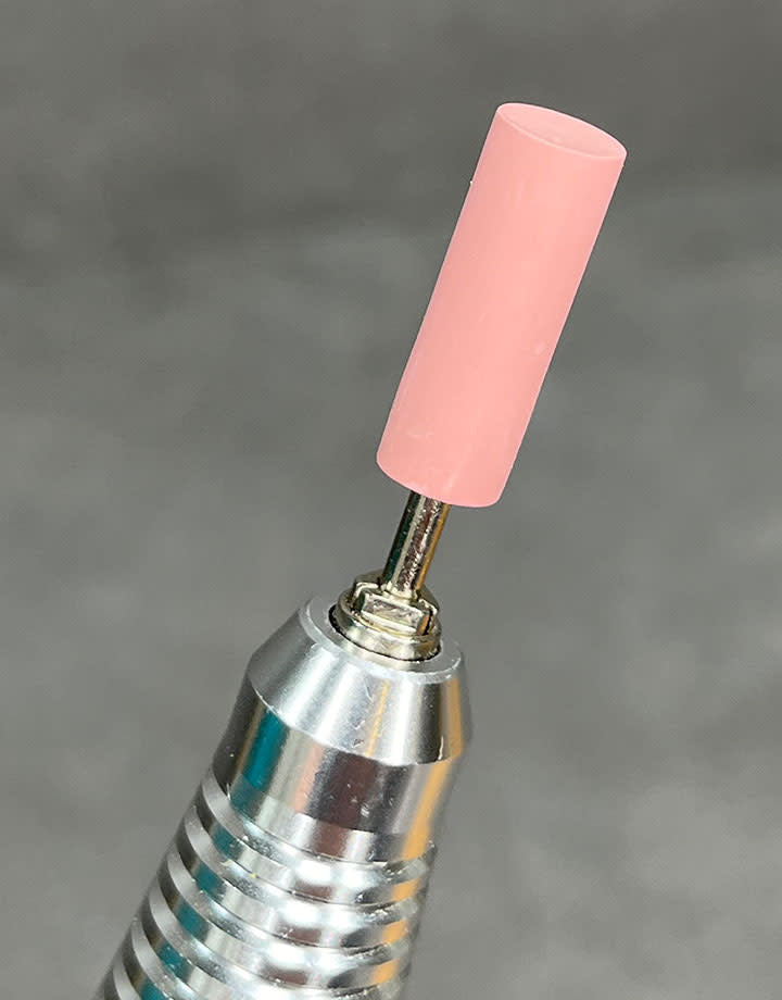 ST1384 = EVE Silicon Abrasives EXTRA FINE/PINK CYLINDER 13/16'' (x10)