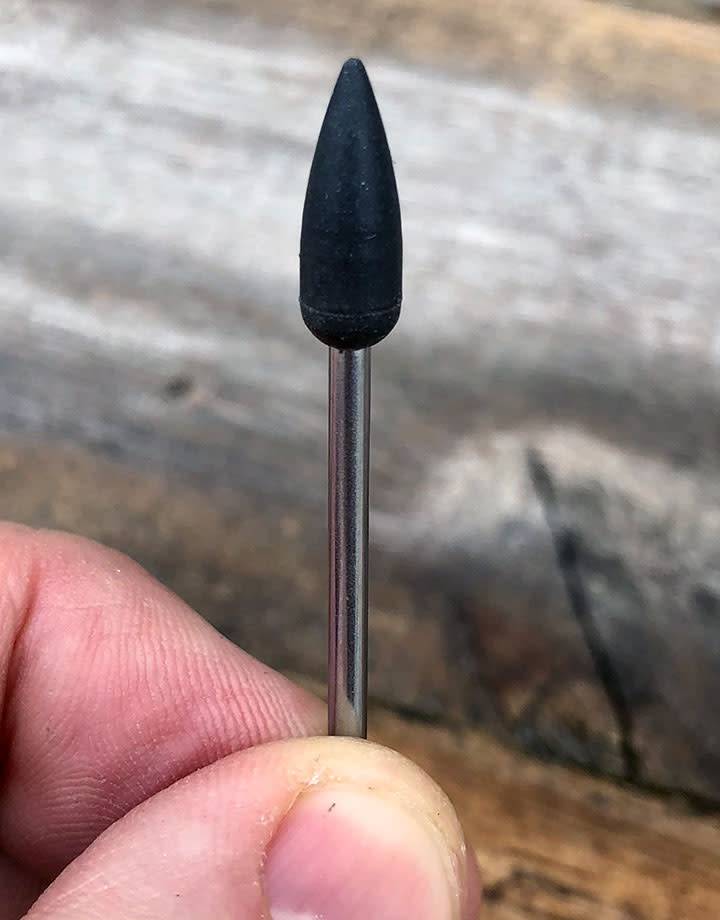 ST4281 = Mounted Silicone Point 5.5x15mm Medium Black (Pkg of 5)