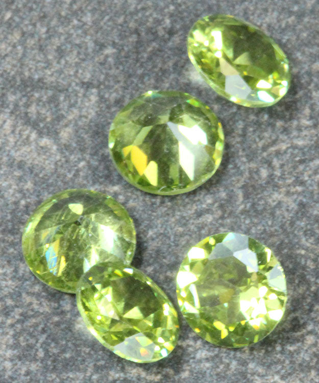 SYXX = Imitation Round Birthstones (Pkg of 5)