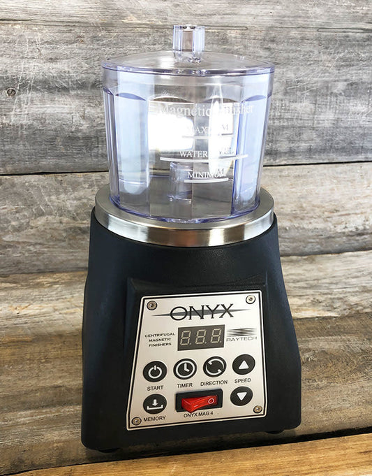 TM1040 = Ikohe Onyx Mag 4 Magnetic Tumbler