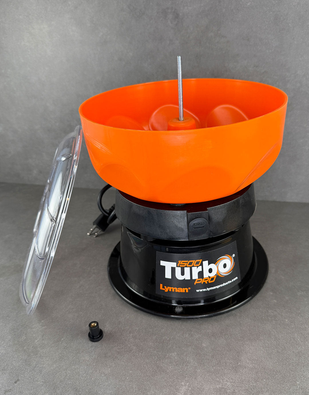 TM1500 = 1500 Turbo Vibratory Tumbler