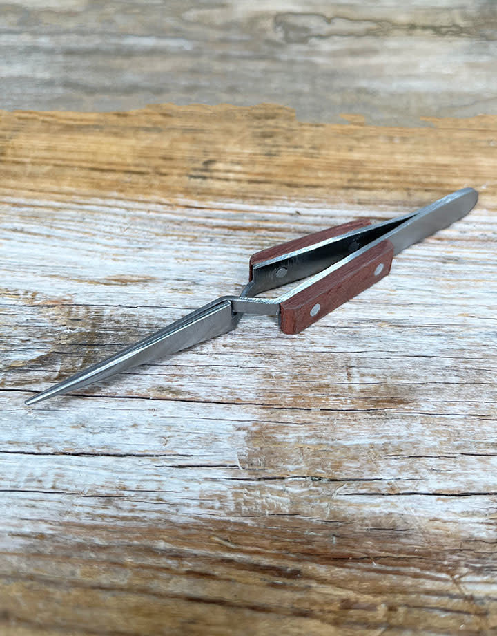 TW376 = Straight Cross Lock Fiber Grip Tweezers 4"