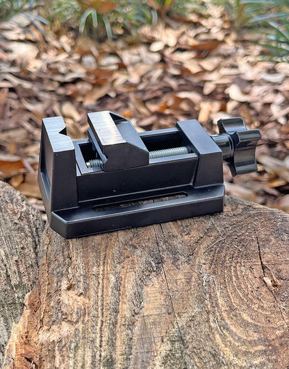 VS3720 = Foredom Mini Vise