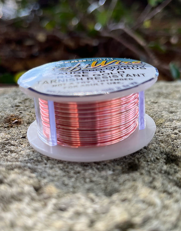 WR6722R = CRAFT WIRE TARNISH RESISTANT ROSE GOLD ROUND WIRE 22ga 8 YARDS